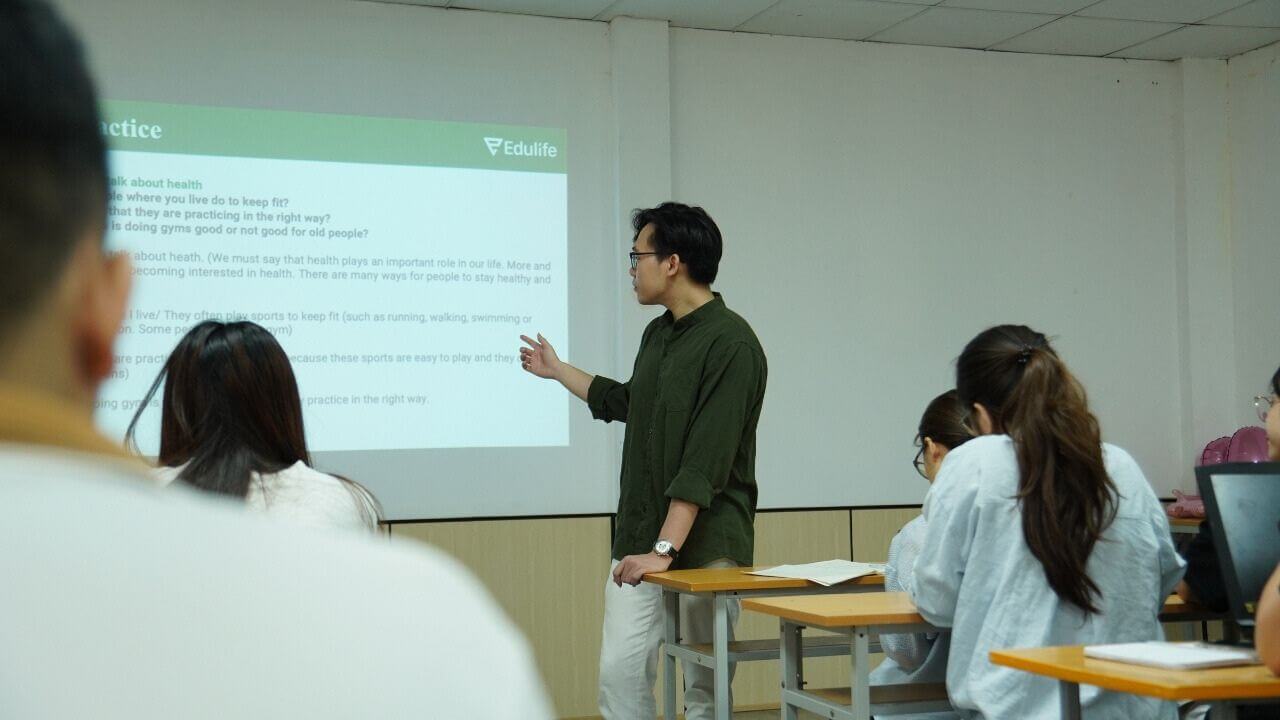 trung tam luyen thi vstep 2