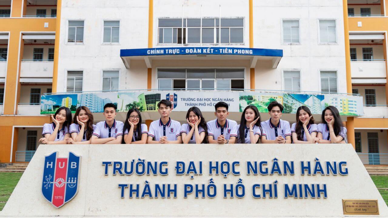 thi B1 dai hoc ngan hang 1