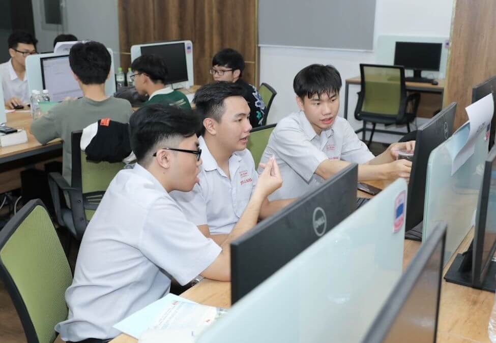 Trường Đại học Công nghiệp TP.HCM