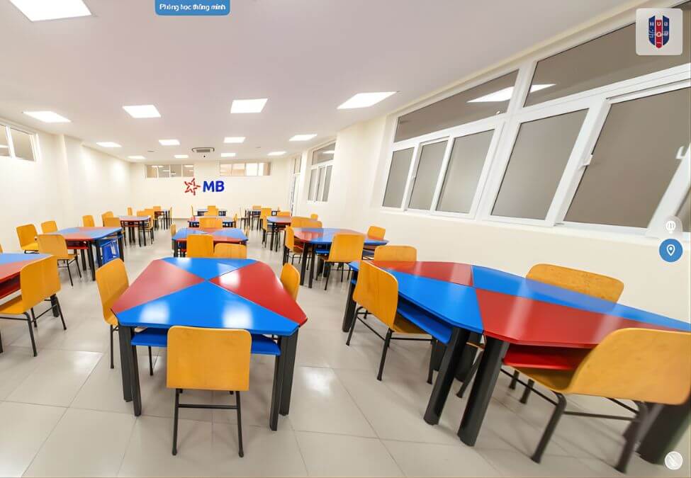 Trường Đại học Ngân hàng TP.HCM