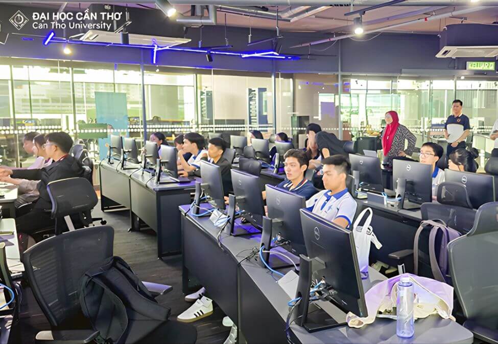 Trường Đại học Cần Thơ