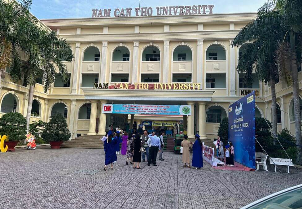 Trường Đại học Nam Cần Thơ